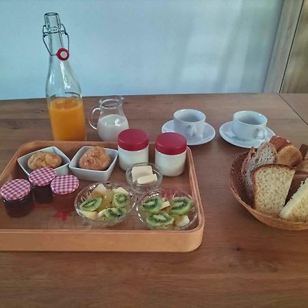 Chambres D'Hotes B&B - Mas Cinq Sols Courbiac Ngoại thất bức ảnh